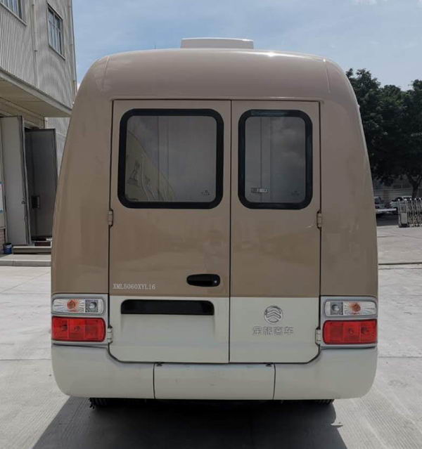 金旅牌XML5060XYL16型医疗车