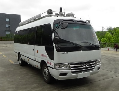 金龙大巴型指挥车
