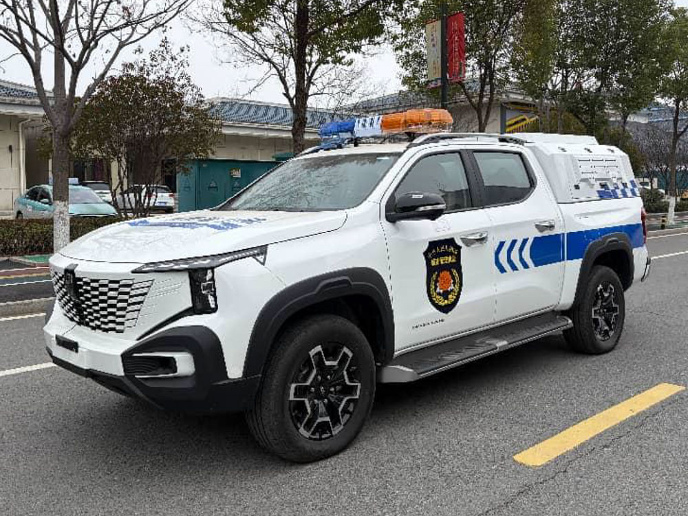 无人机智能城管巡逻指挥车