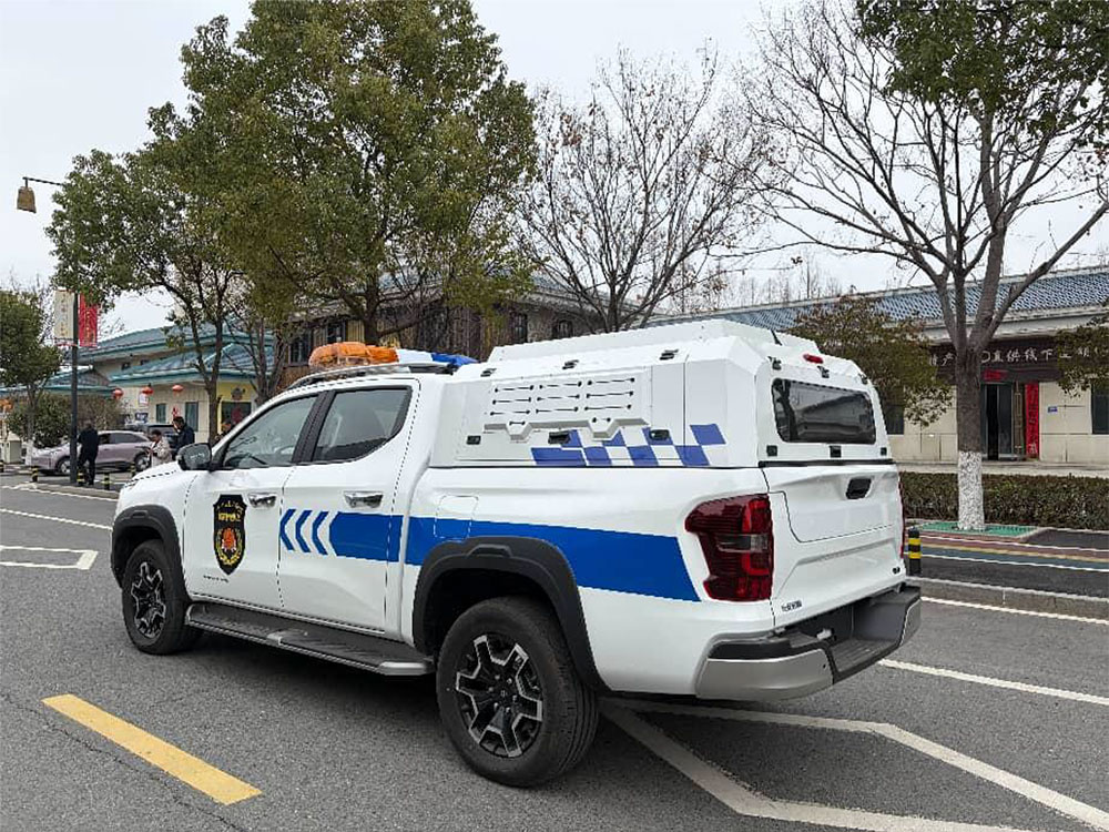 无人机智能城管巡逻指挥车