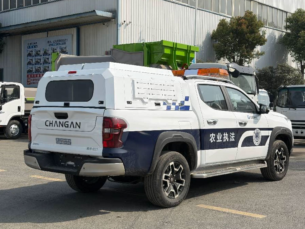 无人机智能农业执法车